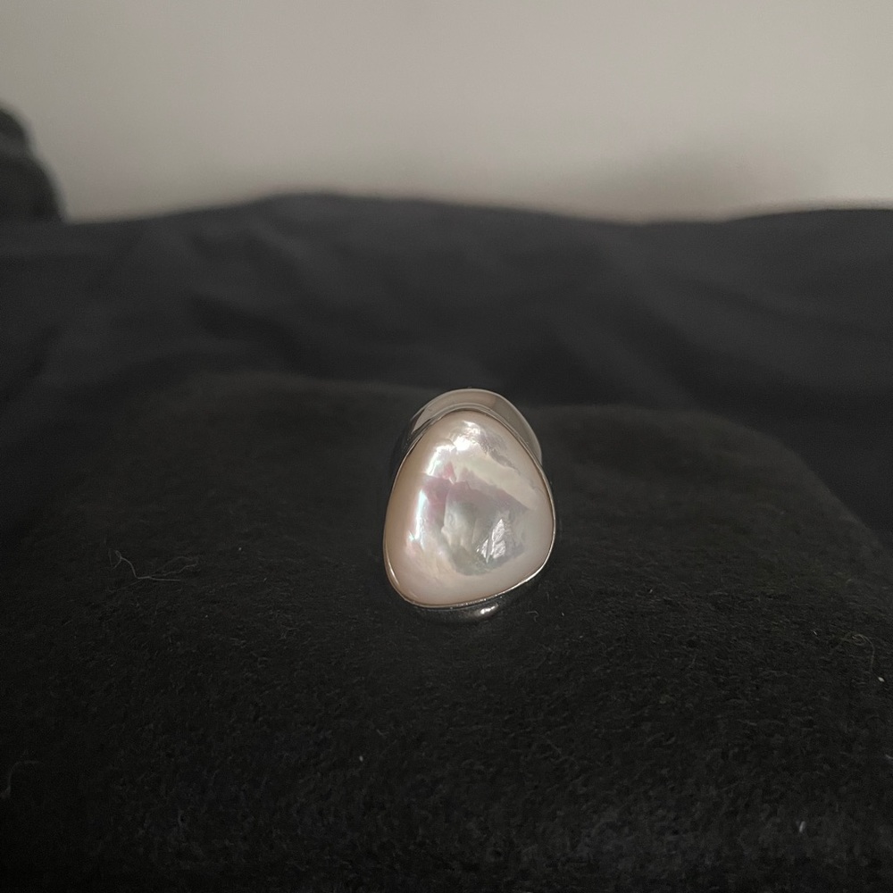 Women’s ring